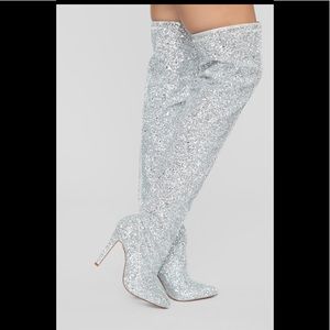 NWT Fashion Nova Knee High Heels